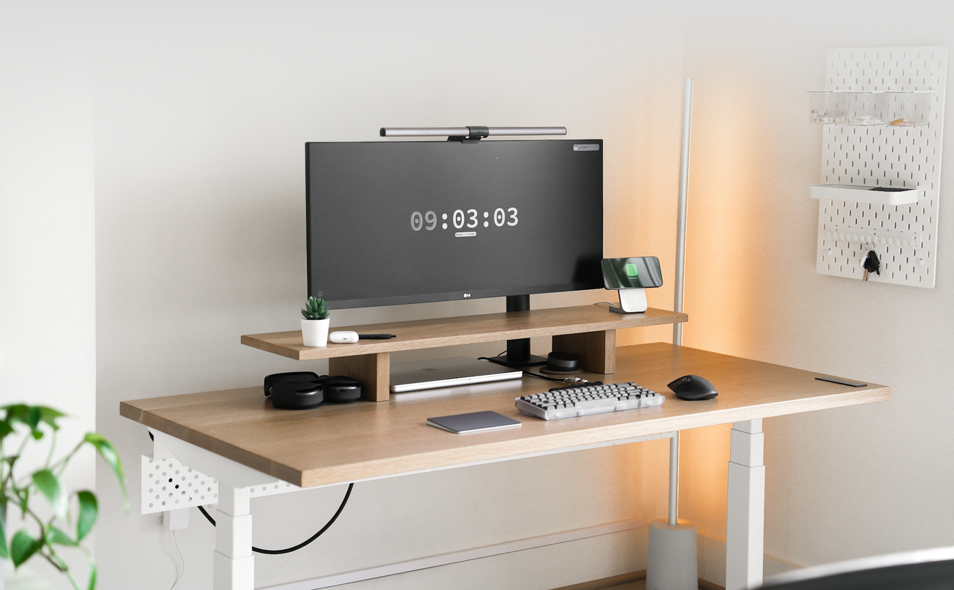 My Desk Setup for 2023. Minimalist but functional. post image